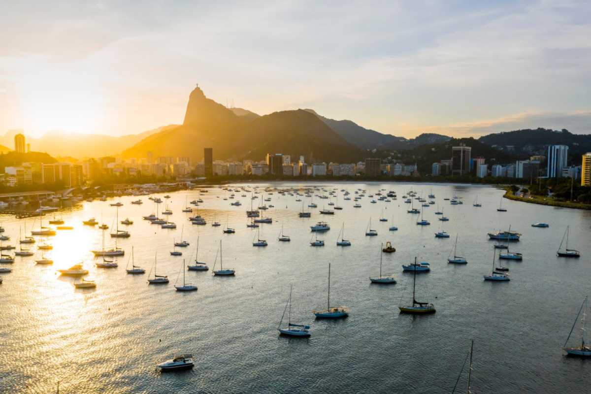 Passeio de Barco Rio de Janeiro: Uma Aventura que Mistura Natureza, História e Cenários Inesquecíveis