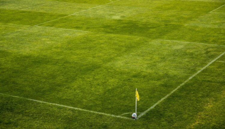 Sem Futemax e Multicanais? Descubra alternativas para ver futebol online grátis